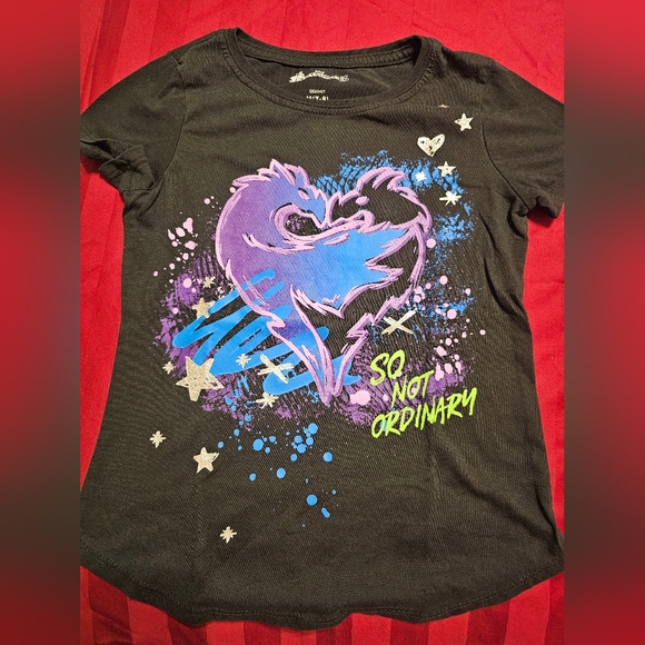 Disney Descendants Bundle - Picture 1 of 5